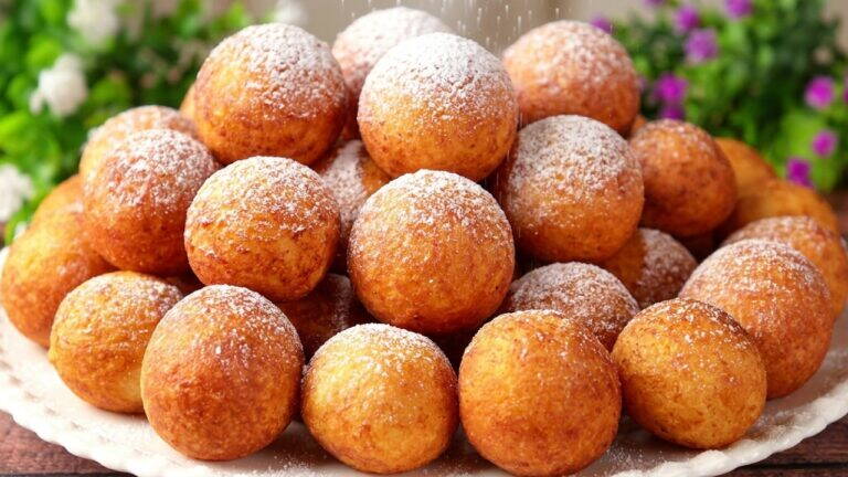 Szklanka twarogu i 5 minut! Najlepszy przepis na twarogowe ciasteczka i pączki
